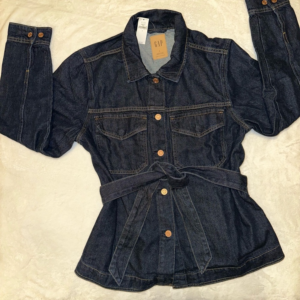 Gap Ultrasoft Belted Woman’s Dark Denim Jacket